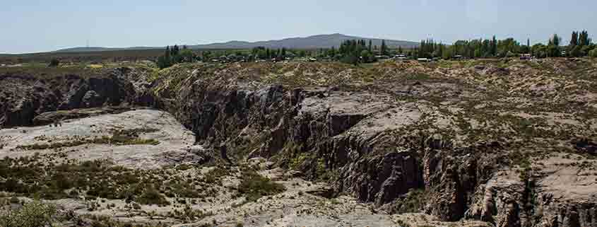 Fallas geológicas en el terreno
